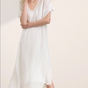 Aritzia Babaton Jessie Dress